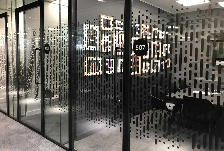 office manifestation film